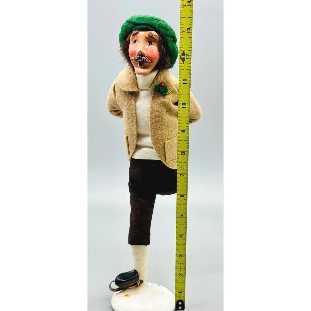 Byers Choice The Skaters Man Ice Skater 1991 Signed Limited 98/100 READ